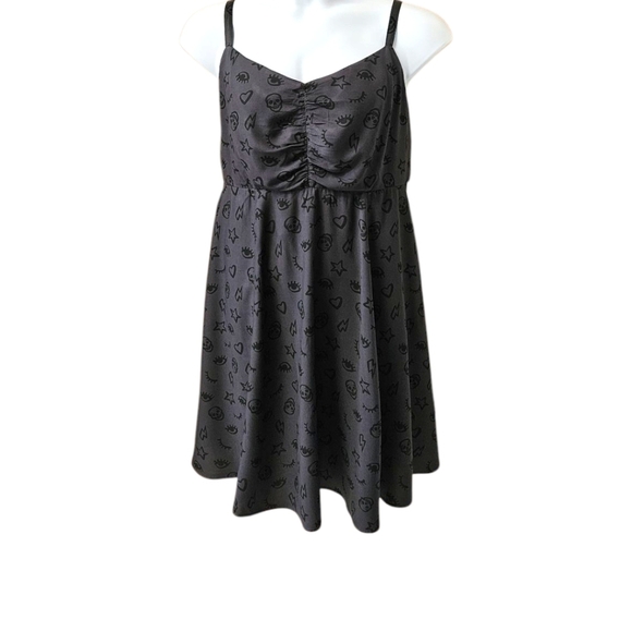 TORRID Plus Size Black & Gray Challis Skull Mini Skater Dress 2X - Picture 2 of 16